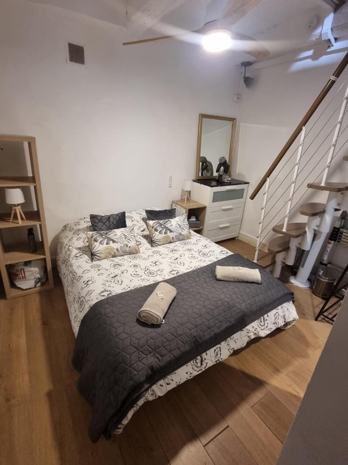 Apartamento Beau Duplex Sur Le Vieux Port Marsella Exterior foto